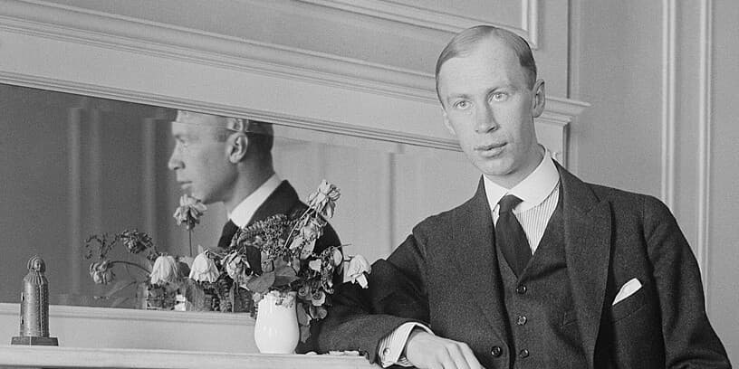 Black and white formal tailoring portrait